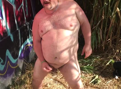 Wa Nking & Cumming at Paya Del Muertos