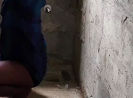 Fucking Ebony Big Wasit Bussy Inside the Toilet of an Uncompleted Building After a Blowjob