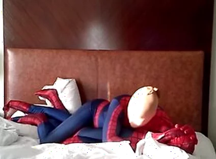 Spiderman Humped By Stocking Faced Spiderman