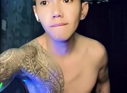 Inked Horny Twink Performed in a Live Webcam Show