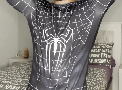 Big Load with No Hands! Spiderman Outfit