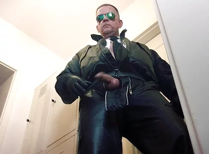Alpha Leather Hunk Xl 7