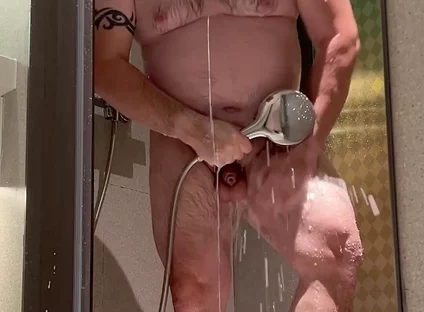 Chubby Guy Showering