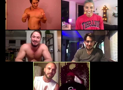 Model Behavior: Play: Battle of the Bottoms 1