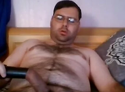 Nerdybibear - Vacuum Sucking