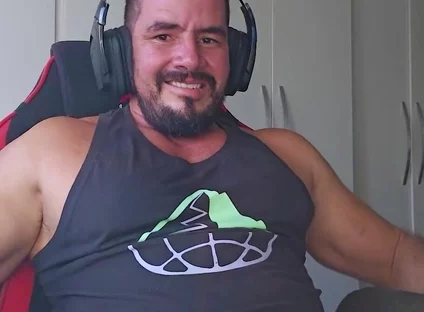 Work My Big Dick While I Play