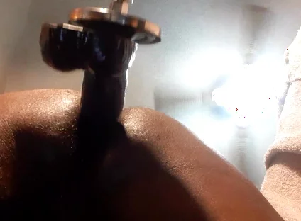 Hismith Sex Machine Fucks Me Crazy Made Me Pee Myself