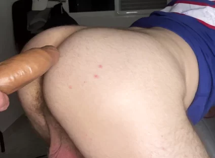Bareback Cumming Inside