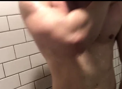 Watch the Beautiful Jacob Peterson in Shower Before Our Hook up