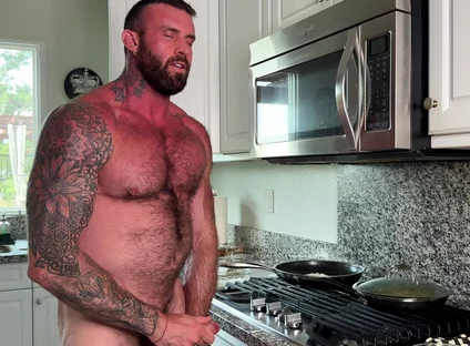 Sexy Chef Cooks with a Boner and Cups