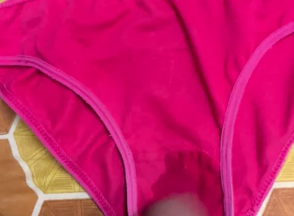 My Exgirlfriend Shreya's Red Sniffing and Panties Cum