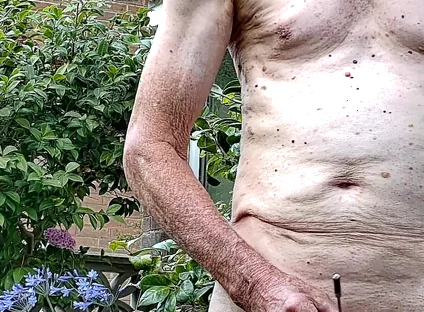 Edging and Sounding Outdoors with 1.7kg Weights