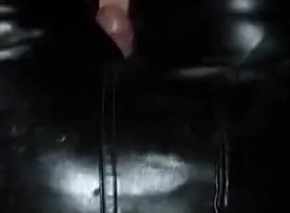 Big leather ass cumshot