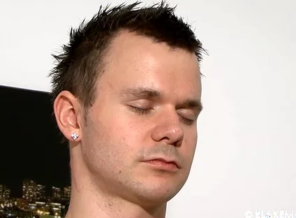 Intense Slow Wanking with Straight Craig