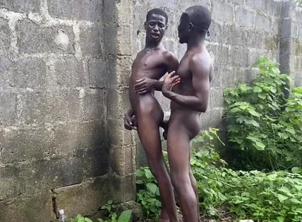 Brown with a Farmer in the Bush Fucking