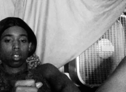Black & White Vibrator Sesh