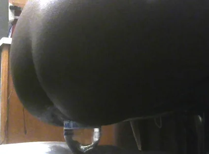 Ass Is Thirsty!!