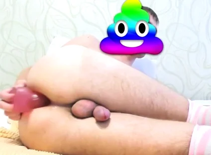 She Fucks Herself and Rubs Her Clit Until She Cums