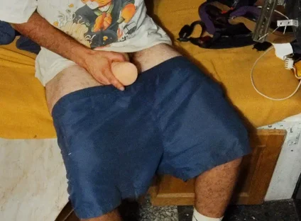 Cum Cum and Play