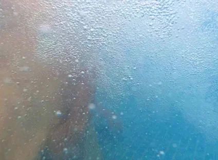 Jerk off My Boner in Spa Bubbles in Slowmotion