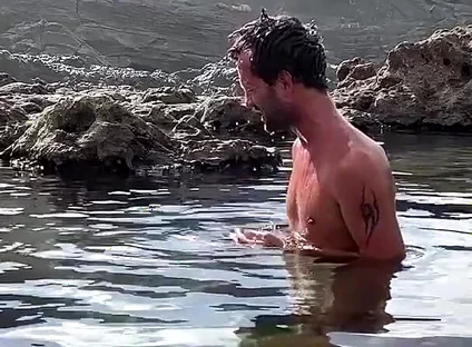 Natural Naked Bath Tim Blesh