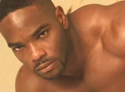 Johnnie Jackson In Bed
