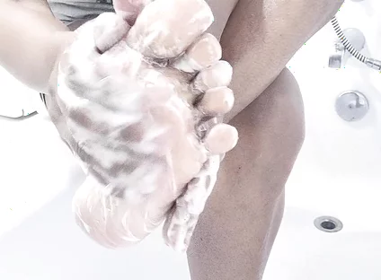I Clean Sensually My Feet (2025)