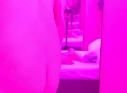 Cute Gay Opens His Ass to Get Cock From Straight Creampie