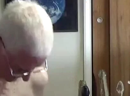 Great Orgasm in Latest Web -show with Close up