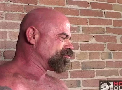 Stepdaddy Hunt 2: Loading Cock