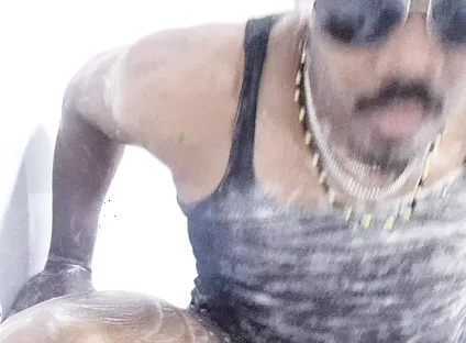 I Wash My Body in the Bath 5