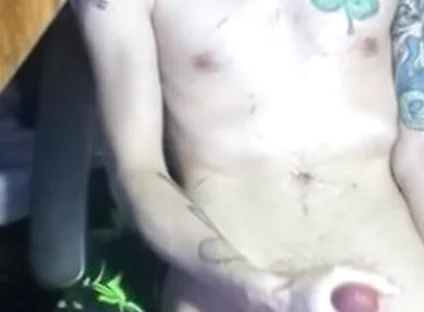 Stepmommy Caught Me Jerking And Gives Me Joi