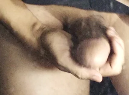 New Pictures of an Arab Penis After Showering