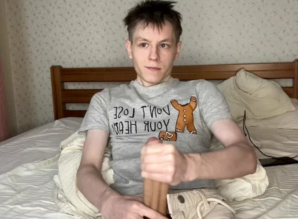 Three Days Abstinence Ends in Twink Bed Flooding