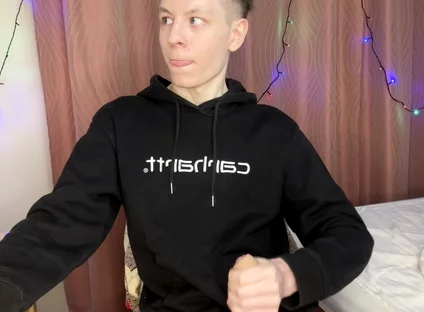 Twink Prostate Tingles During Intense Solo Hand Pump