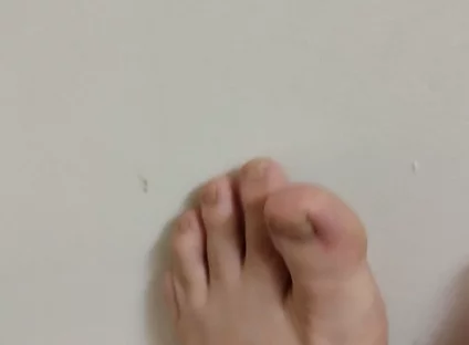 11-26-2025 Cute Little Toes
