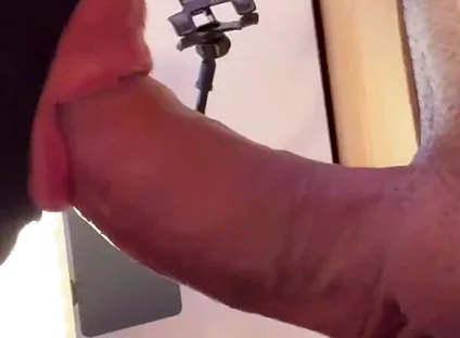 Xl Cock at the Gloryhole: Hot Cumshot Straight to the Mouth!