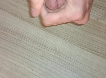Good Masturbation and Great Cumshot up Close