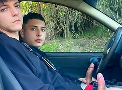 Ride Share Hookup: Horny Twink Picks Up Sexy Passenger And They End Up Fucking Raw With Uriel Simon And Dylan Segundo