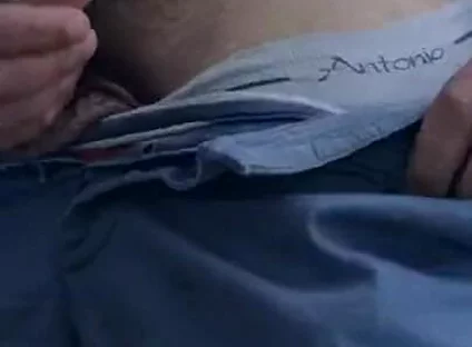 Jerking off Outside as Quick as I Can