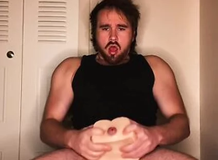 Short King Fucks Fleshlight
