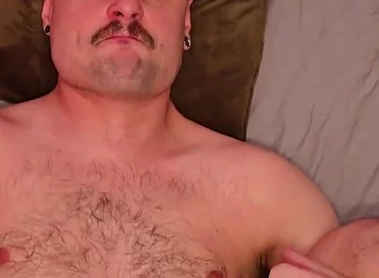 Muscle Stud Mrbritainx Dominates First Time Bottom Bobby Jay