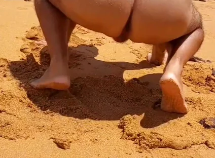 Ladysilva Hot Ass on the Beach