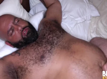 Tattooed Brooklyn Bear Fucked By - Black Sam And Sam Black