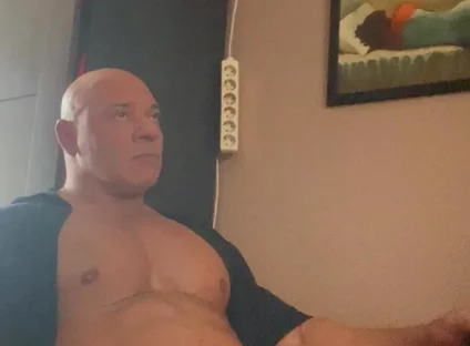 Long Wank Amateur Bodybuilder