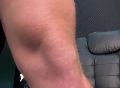 Muscle Ddy Catches You Perving