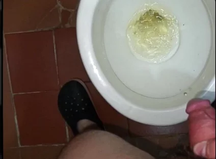 Compilation of Horny Twinks Peeing and Masturbating